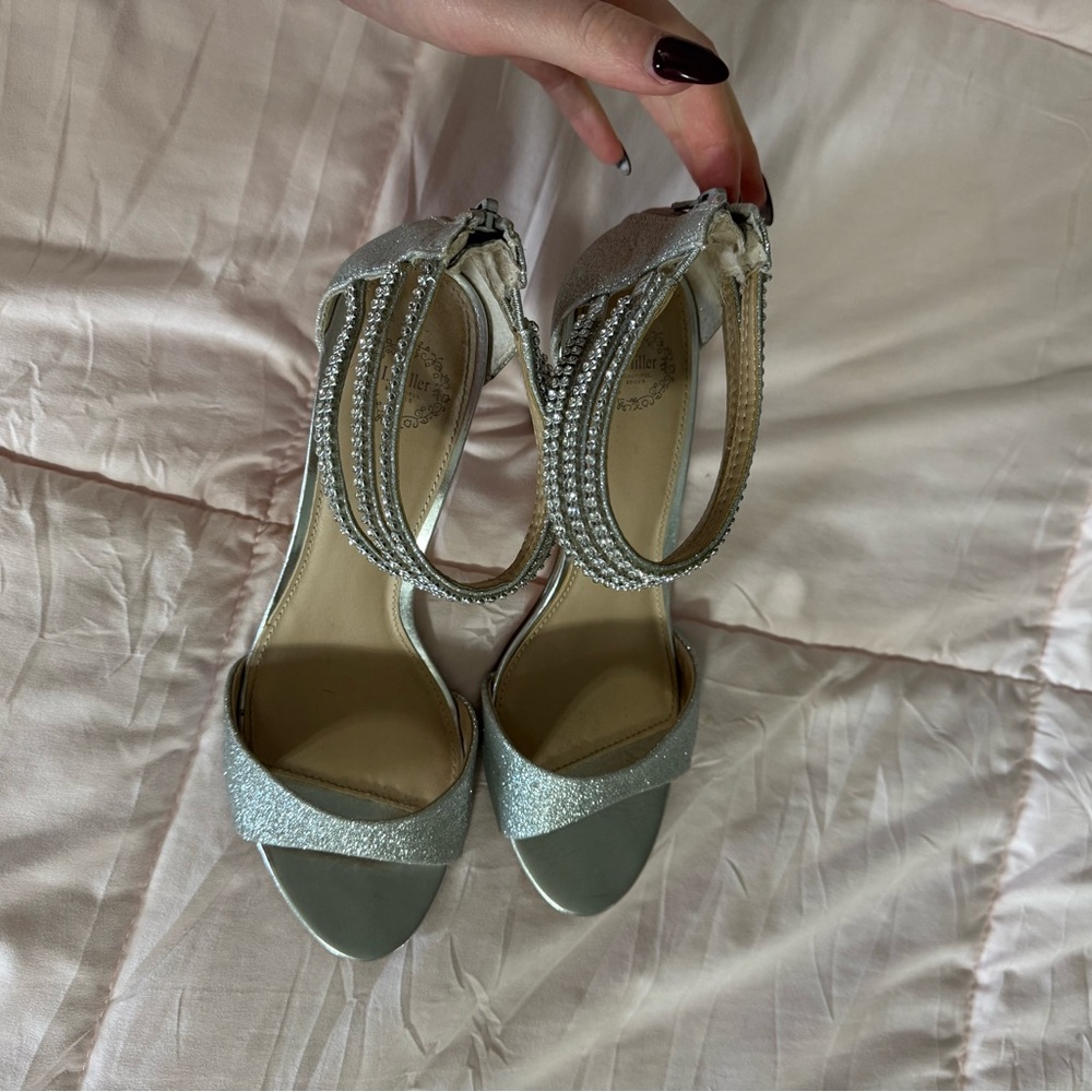 Sparkling Silver Rhinestone Heels - Picture 10 of 10